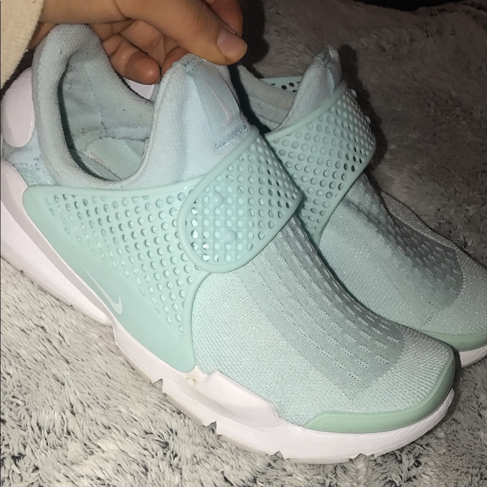 Nike sock dart